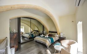 Apartment In Historical Building - Grand Harbour